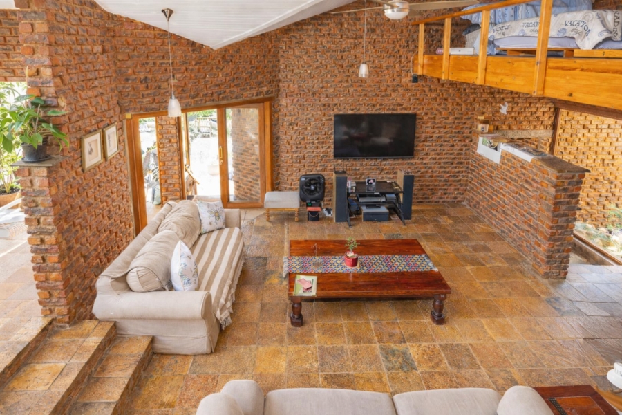 3 Bedroom Property for Sale in Meerhof North West